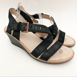 MERRELL black leather strappy wedge sandals 11
